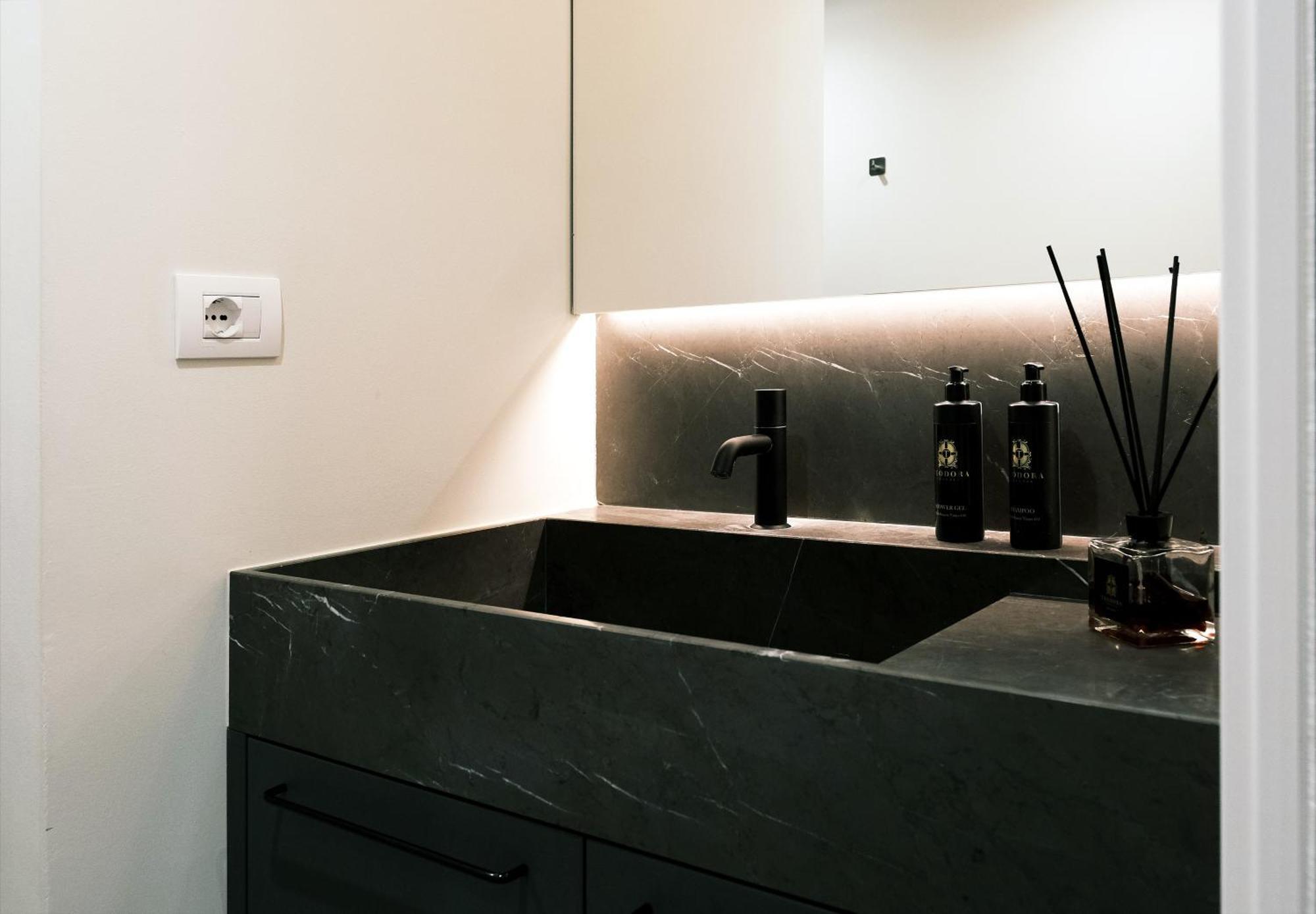 Comecasa Fashion Apartment In Via Mantova Μιλάνο Εξωτερικό φωτογραφία